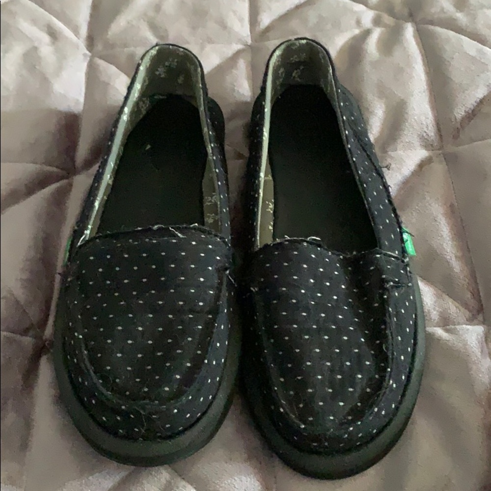 Sanuks